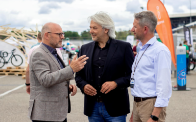 e4 TESTIVAL Messe Rundgang mit dem Verkehrsminister von Baden Württemberg Winfried Hermann